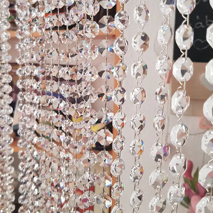 Megoldások a kristályfüggöny felhelyezésére